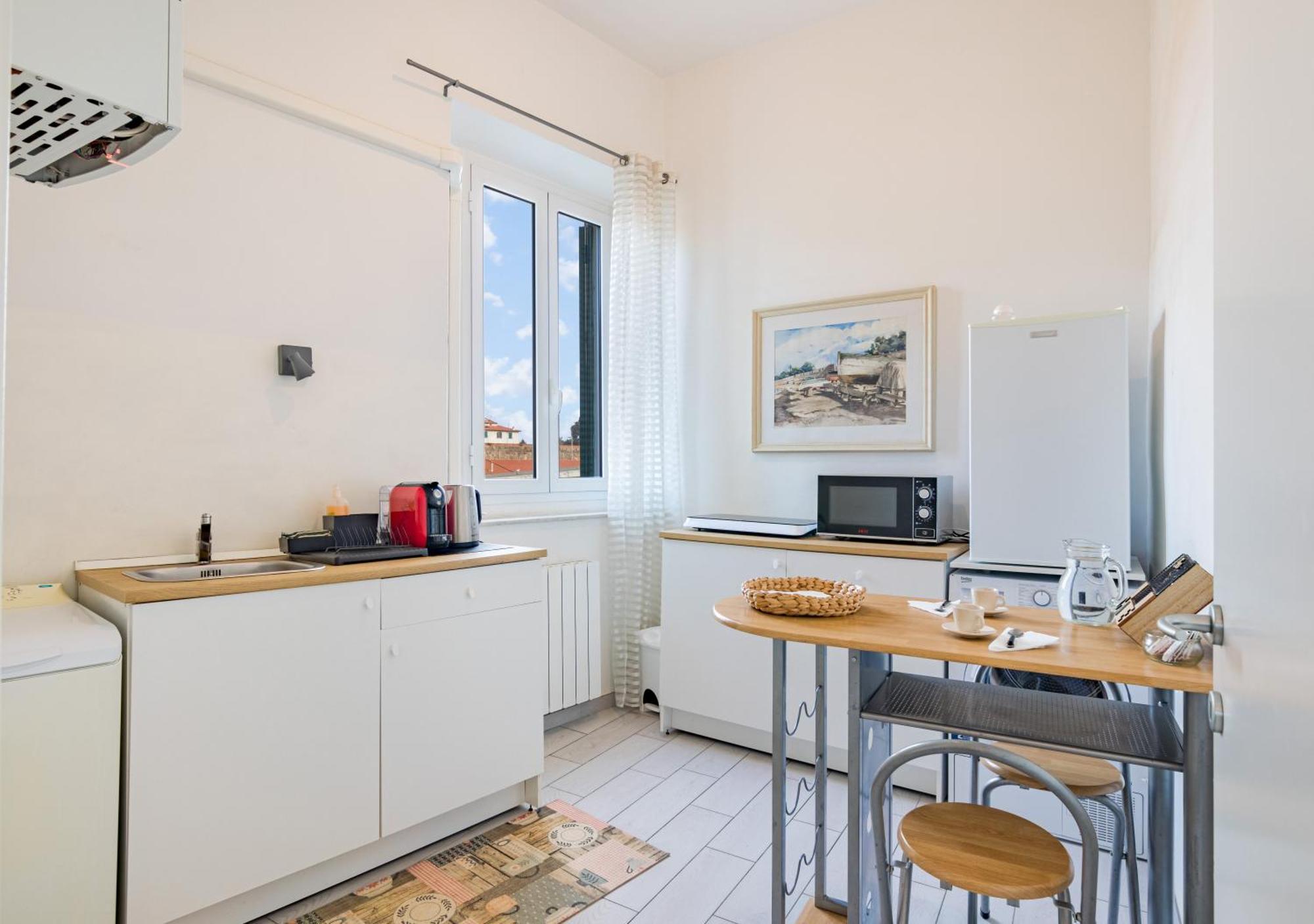 Casa Mya-Relax Al Porto, Wifi Veloce E Clima Apartment Livorno Exterior photo